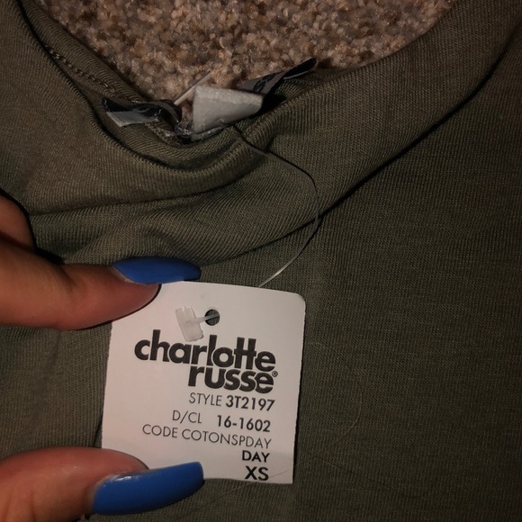 Crop top - Picture 5 of 5